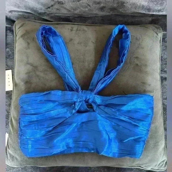 FREE 🆕ZARA Blue Satin Bandeau - Picture 2 of 14